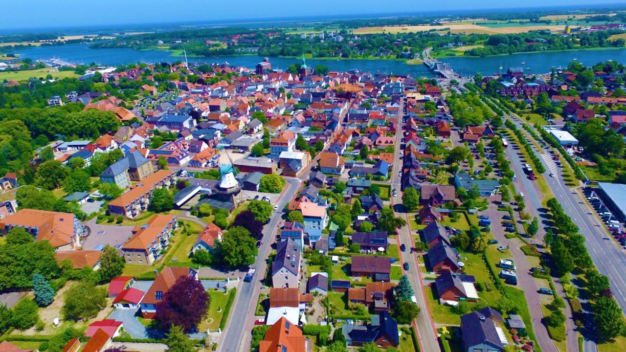 Rosen Villa Каппельн Екстер'єр фото